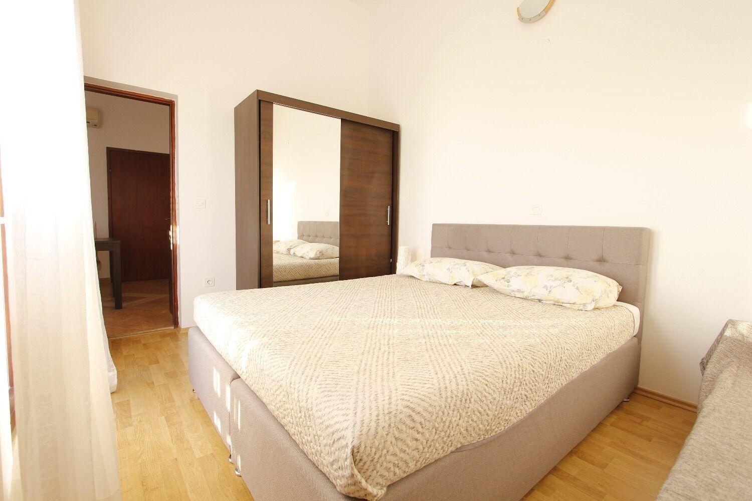 Oasis Apartment